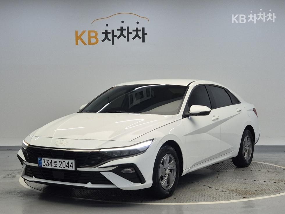 Hyundai Avante Smart — фото 1