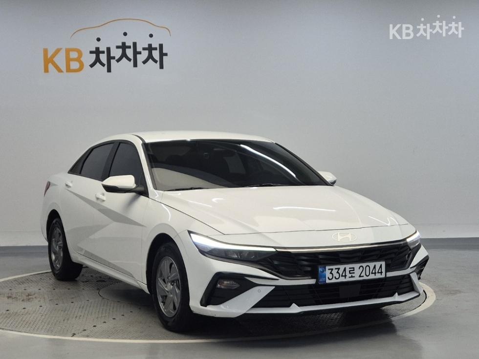 Hyundai Avante Smart — фото 4