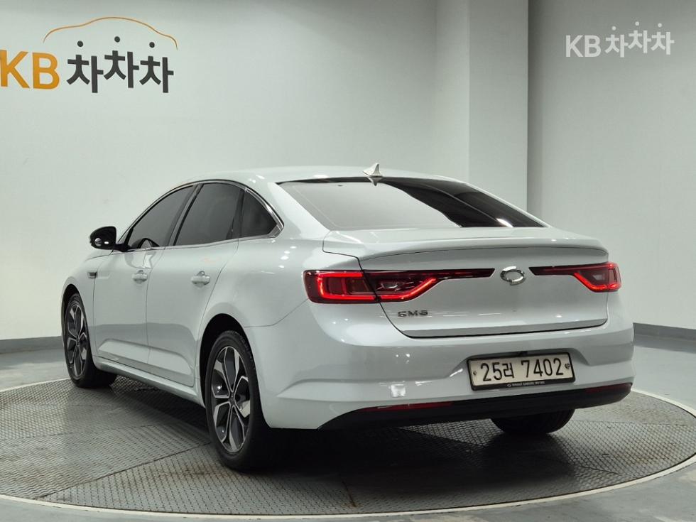 Renault Korea SM6 — фото 2