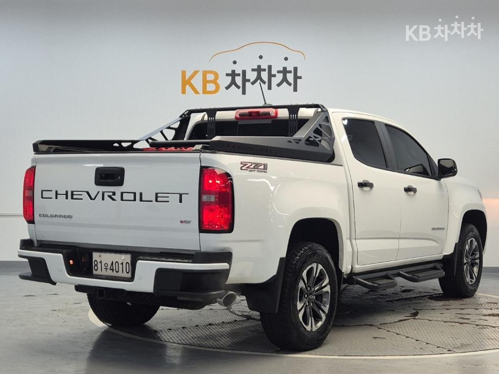 GM Korea Chevrolet Colorado Z71-X — фото 3