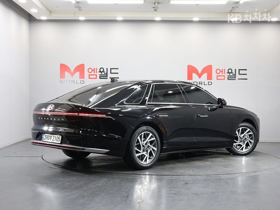 Hyundai Grandeur EXCLUSIVE — фото 3