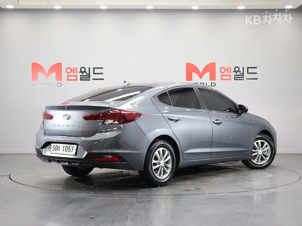 Hyundai Avante Smart — фото 3