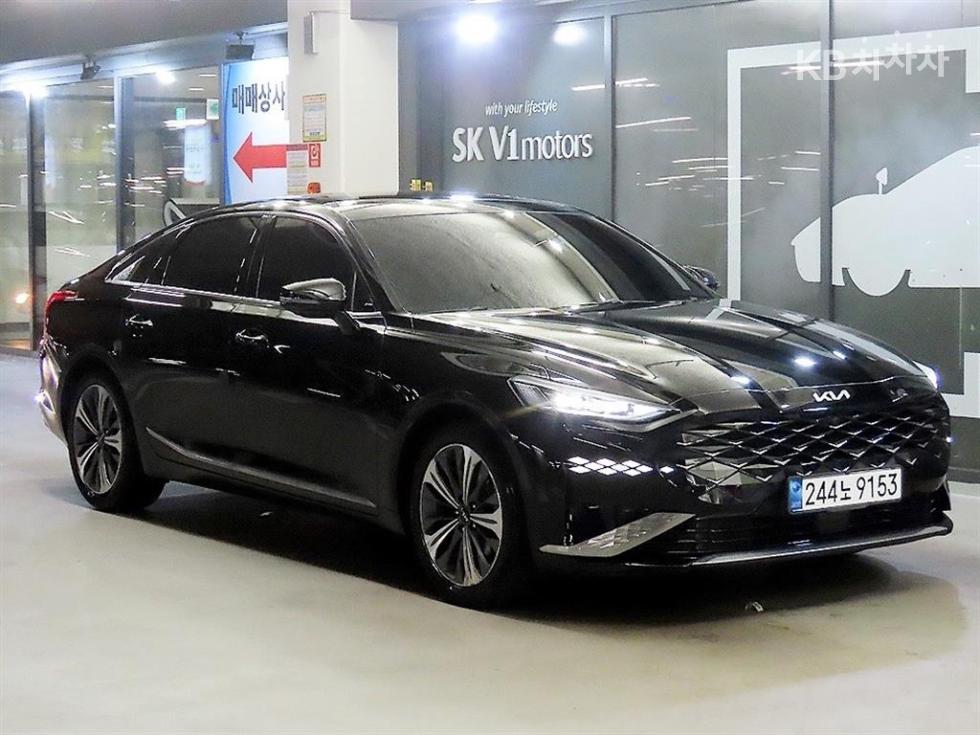 Kia K8 SIGNATURE SPECIAL — фото 1