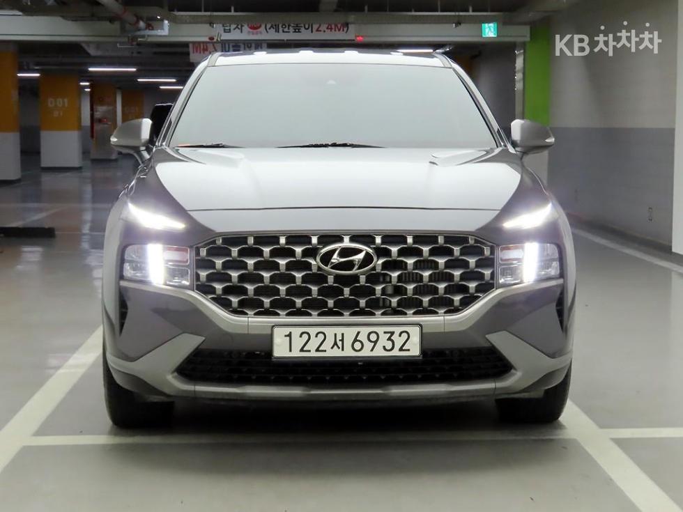 Hyundai Santa Fe EXCLUSIVE — фото 1
