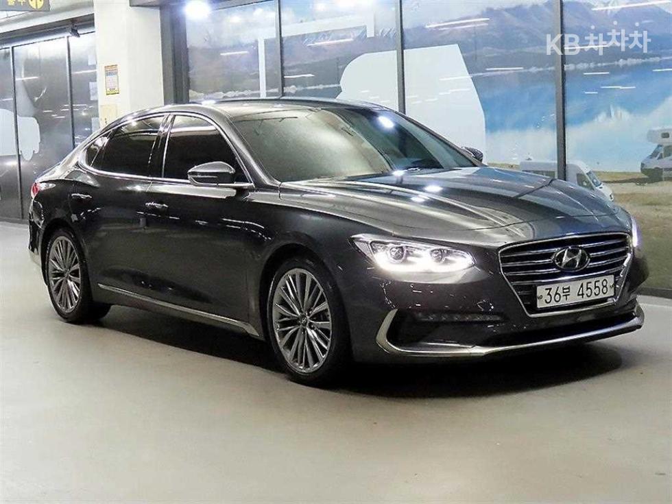 Hyundai Grandeur Special — фото 1