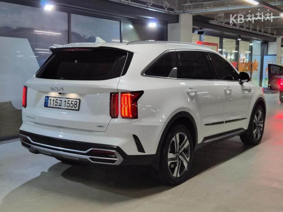 Kia Sorento SIGNATURE — фото 4