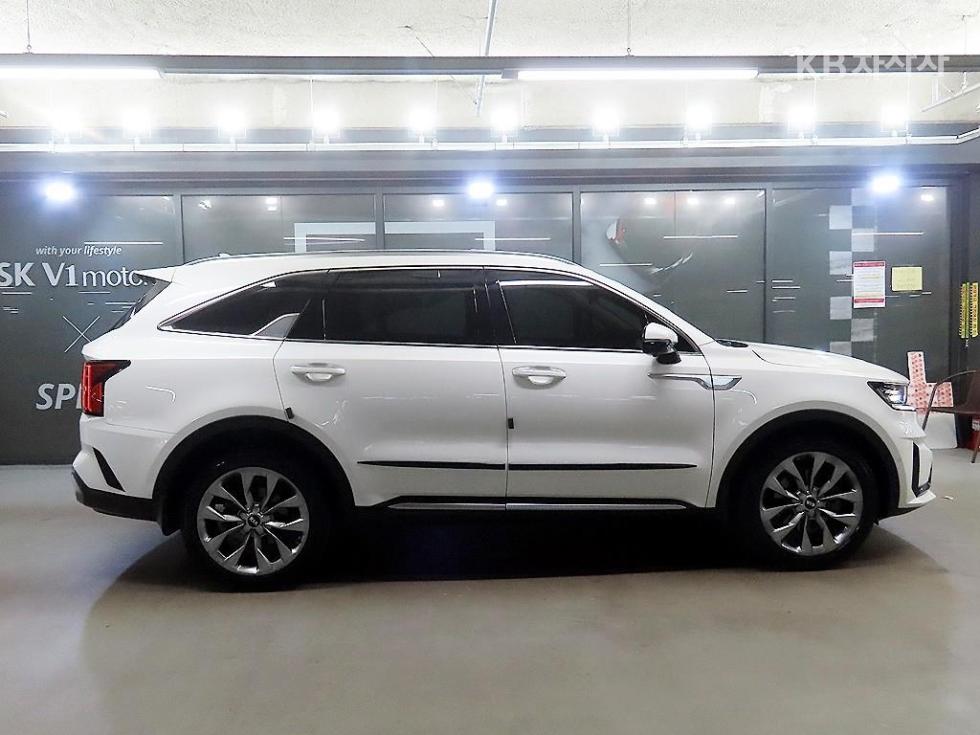 Kia Sorento SIGNATURE — фото 3