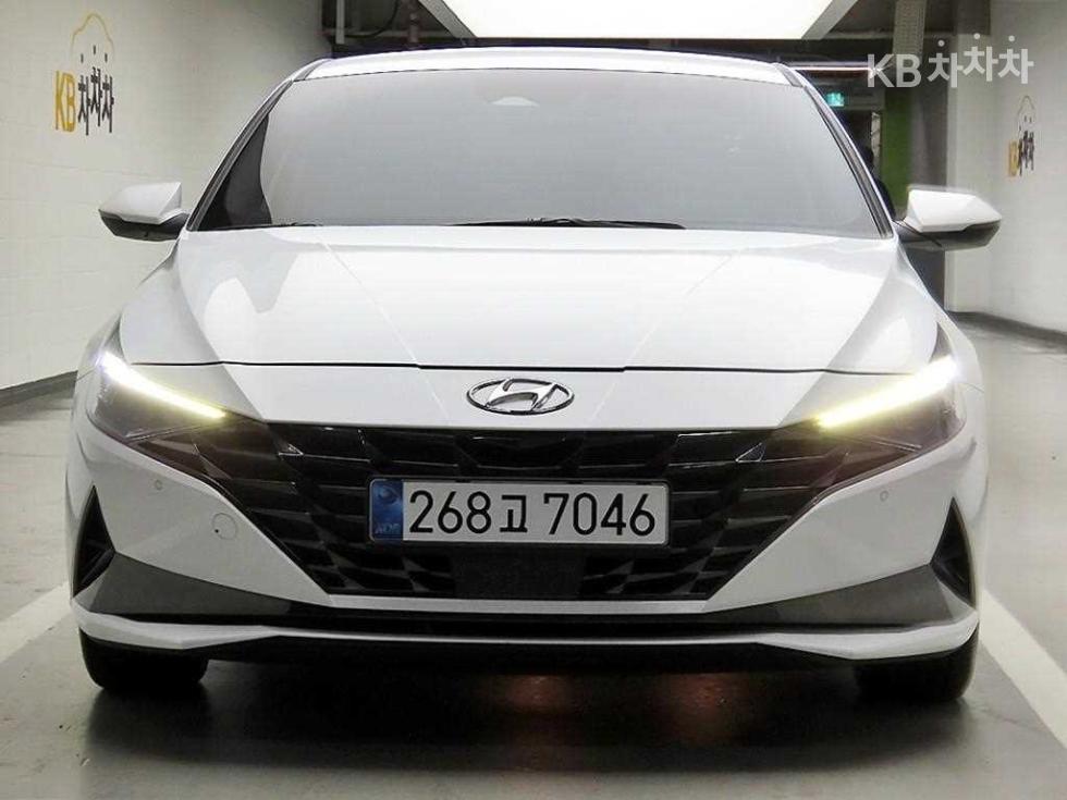 Hyundai Avante — фото 2