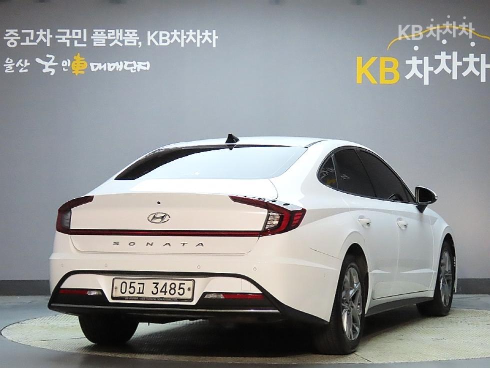 Hyundai Sonata Premium Family — фото 2