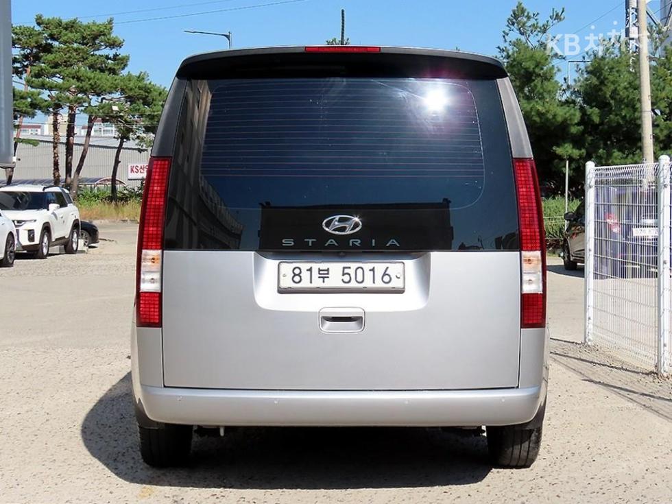 Hyundai Staria — фото 4