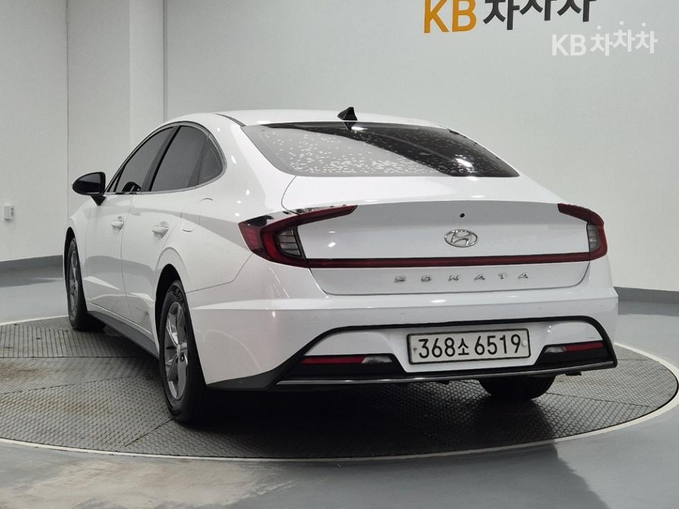 Hyundai Sonata Premium — фото 2