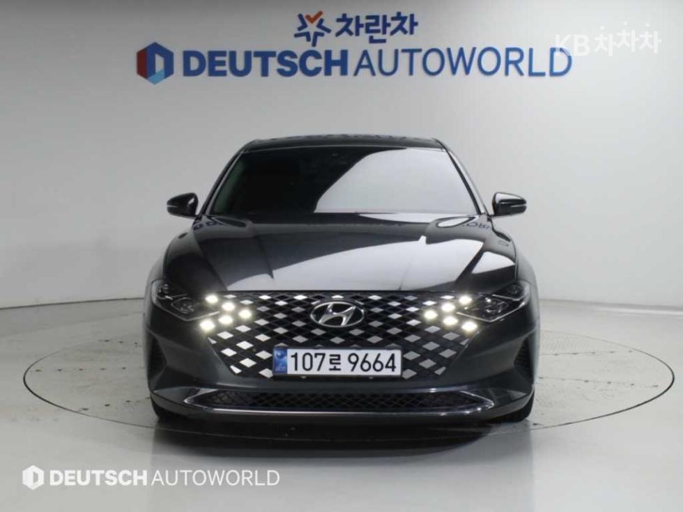 Hyundai Grandeur Premium — фото 3