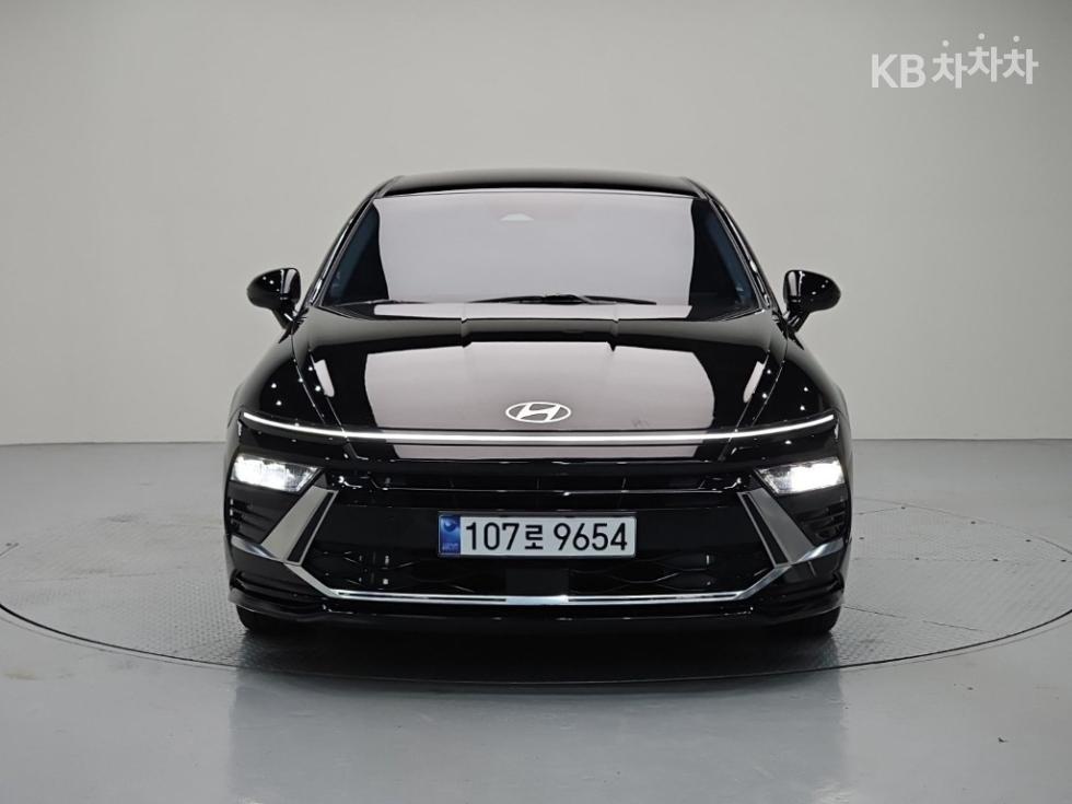 Hyundai Sonata EXCLUSIVE — фото 2