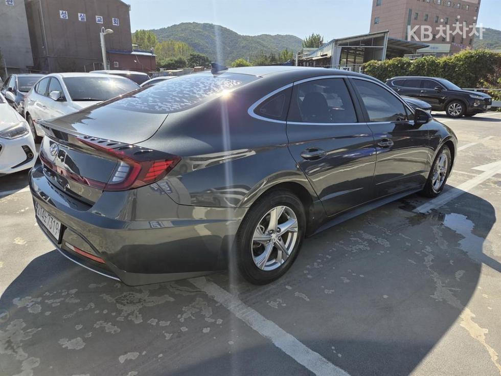 Hyundai Sonata Smart — фото 4