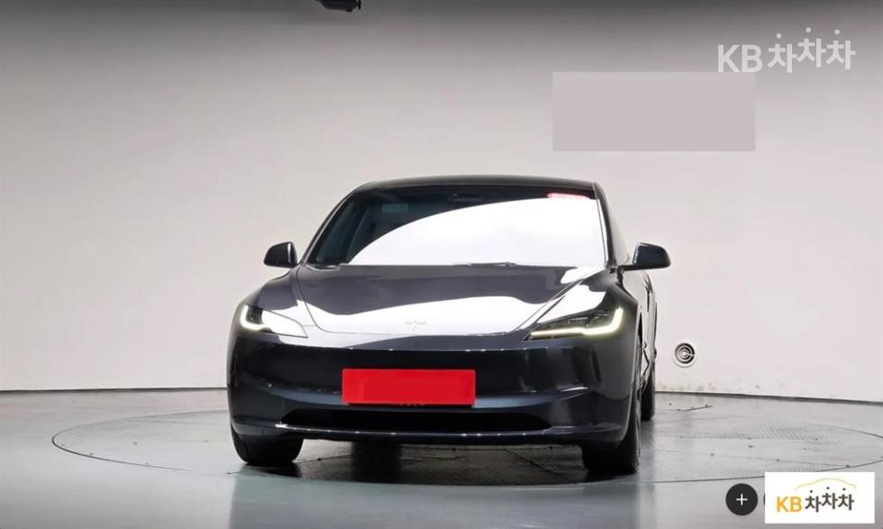Tesla Model 3 — фото 3