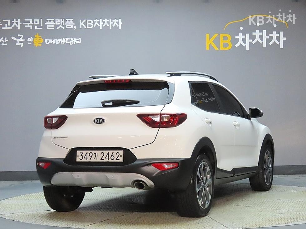 Kia Stonic PRESTIGE — фото 2
