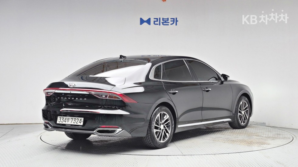 Hyundai Grandeur Premium Choice — фото 4