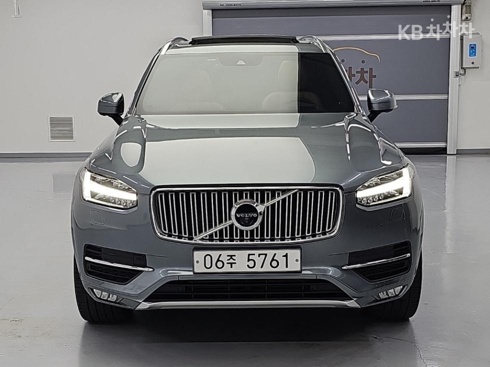 Volvo XC90 Inscription — фото 2