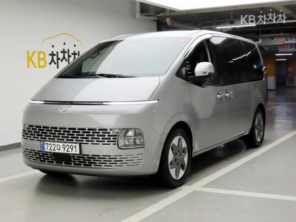 Hyundai Staria — фото 2
