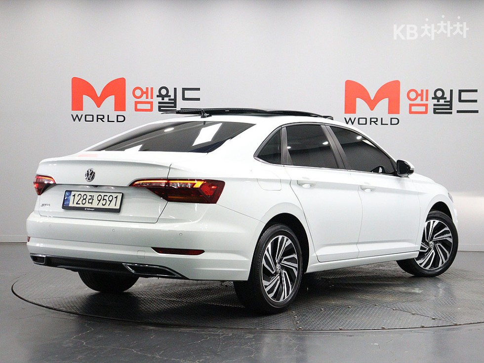 Volkswagen Prestige — фото 3