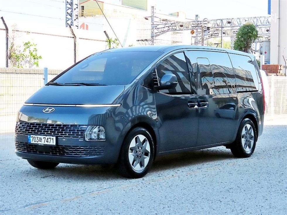 Hyundai Staria — фото 2