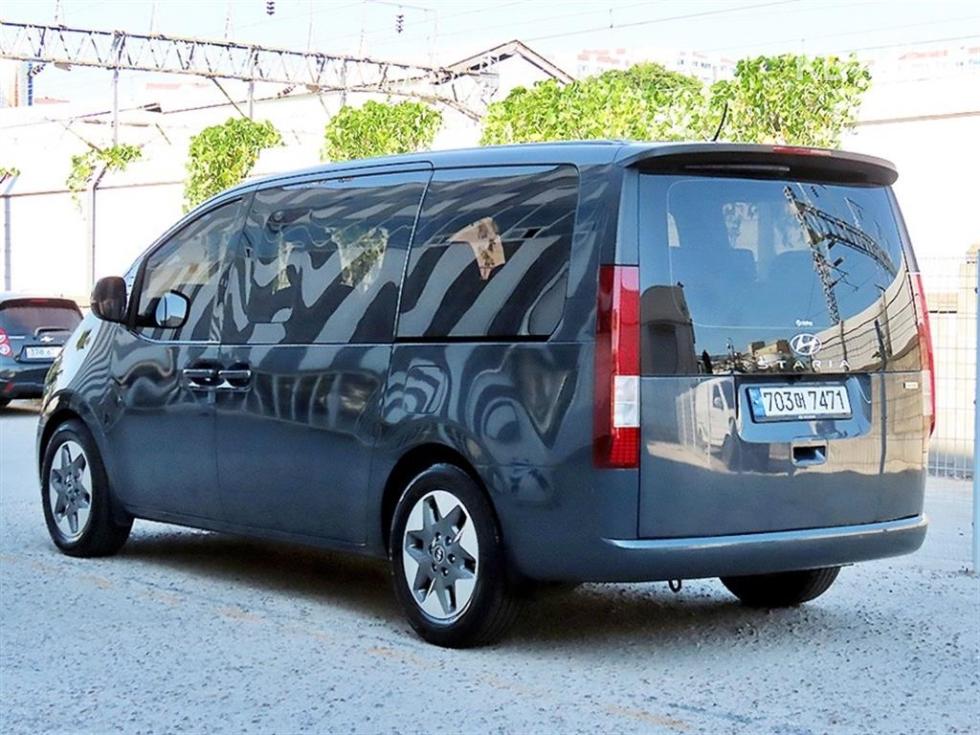 Hyundai Staria — фото 3