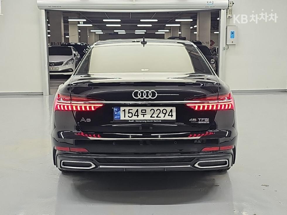 Audi A6 Premium — фото 3