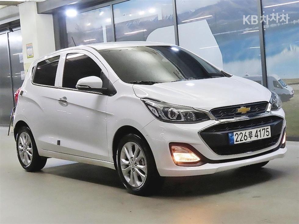 GM Korea Chevrolet Spark BASE MODEL — фото 1