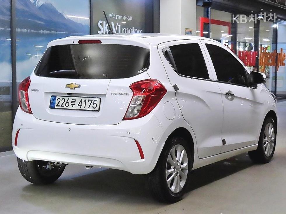 GM Korea Chevrolet Spark BASE MODEL — фото 4
