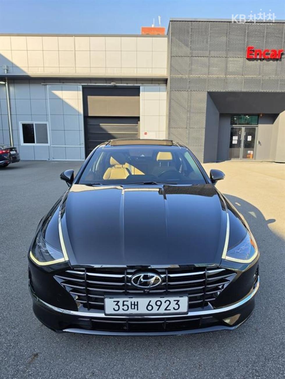 Hyundai Sonata INSPIRATION — фото 2