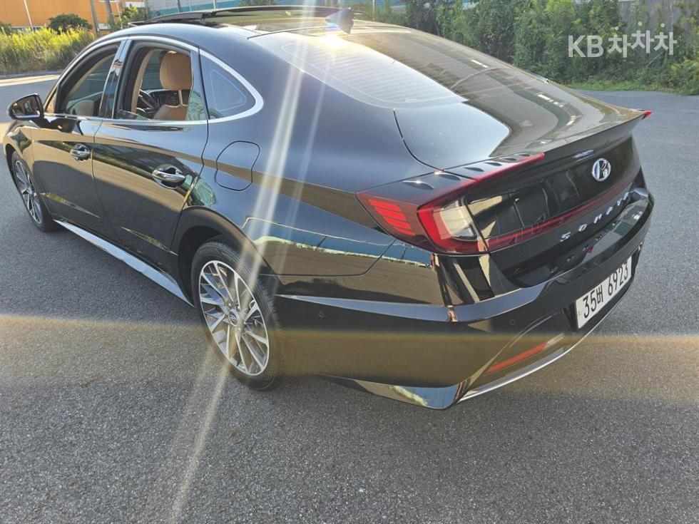 Hyundai Sonata INSPIRATION — фото 4
