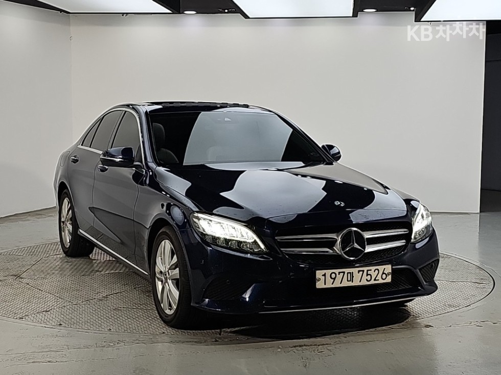 Mercedes-Benz C-Class W205 (14~) — фото 2