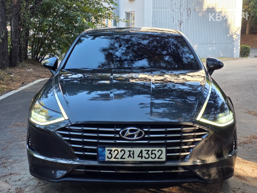 Hyundai Sonata Premium Family — фото 1