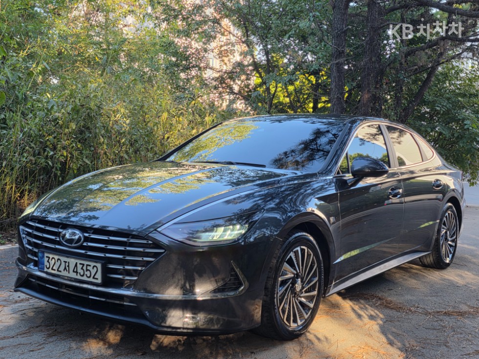 Hyundai Sonata Premium Family — фото 2