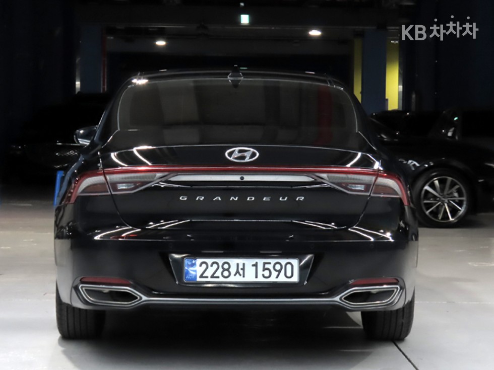 Hyundai Grandeur Premium — фото 3