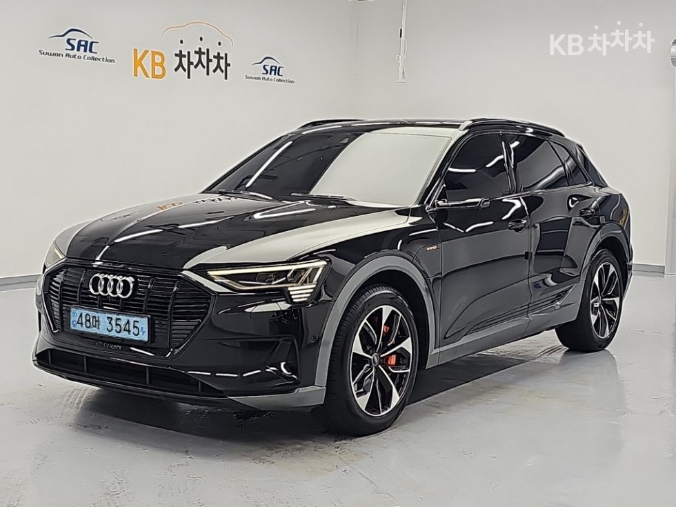 아우디 e-트론 2021년식 아우디 e-tron 55 quattro 기본형