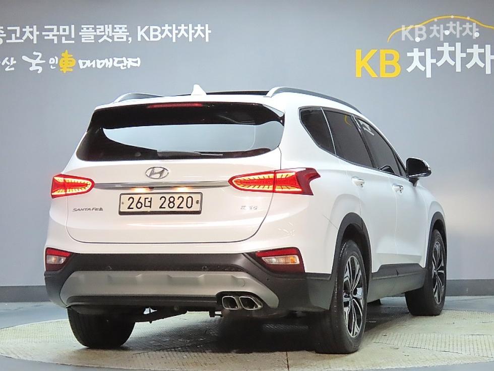 Hyundai Santa Fe EXCLUSIVE — фото 2