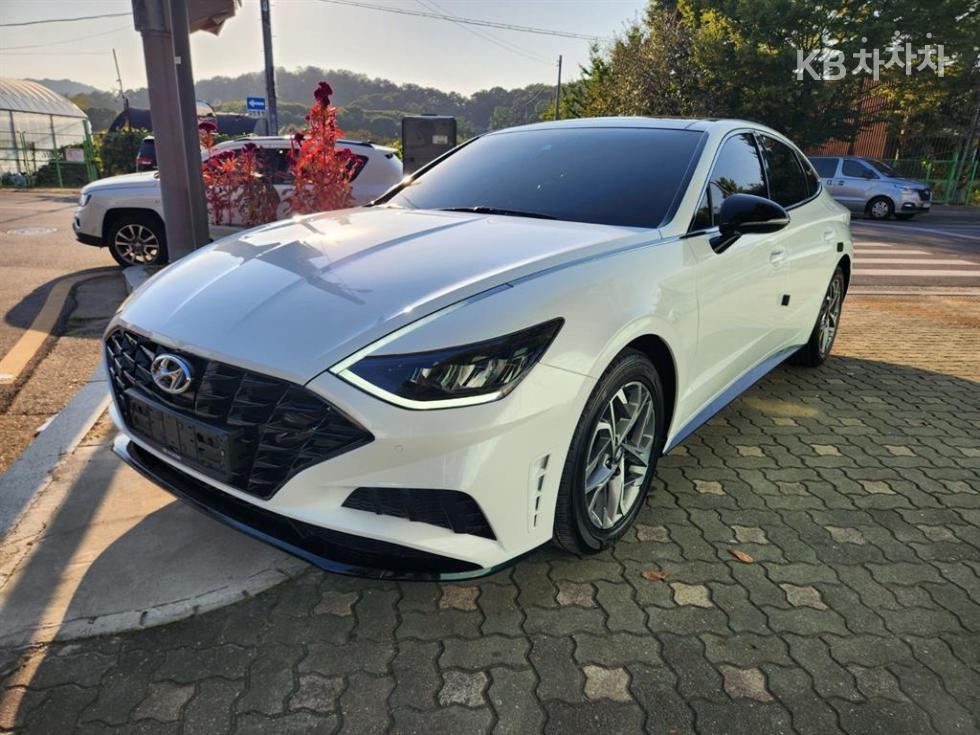 Hyundai Sonata PREMIUM PLUS — фото 1