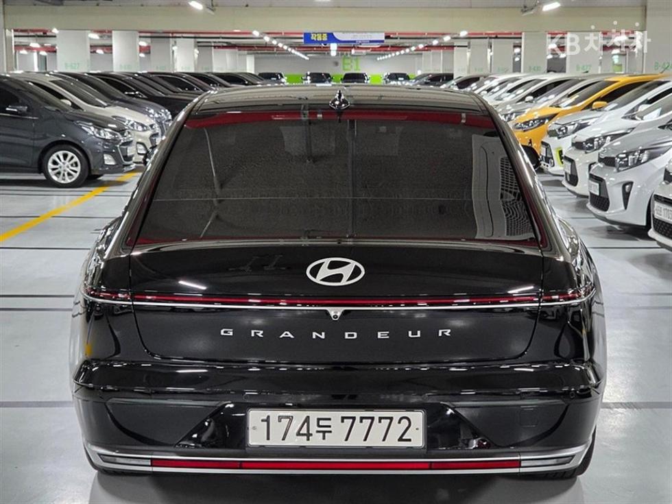Hyundai Grandeur Premium — фото 3