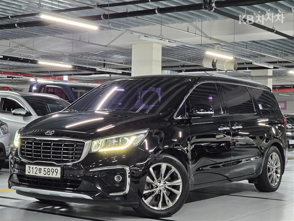 Kia Carnival PRESTIGE — фото 1