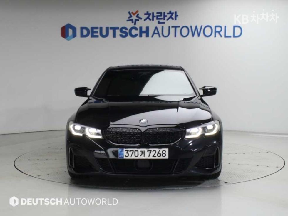 BMW 3 Series BASE MODEL — фото 3