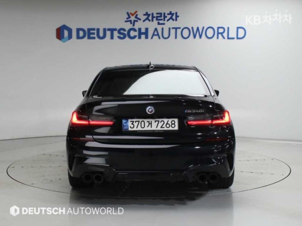 BMW 3 Series BASE MODEL — фото 4