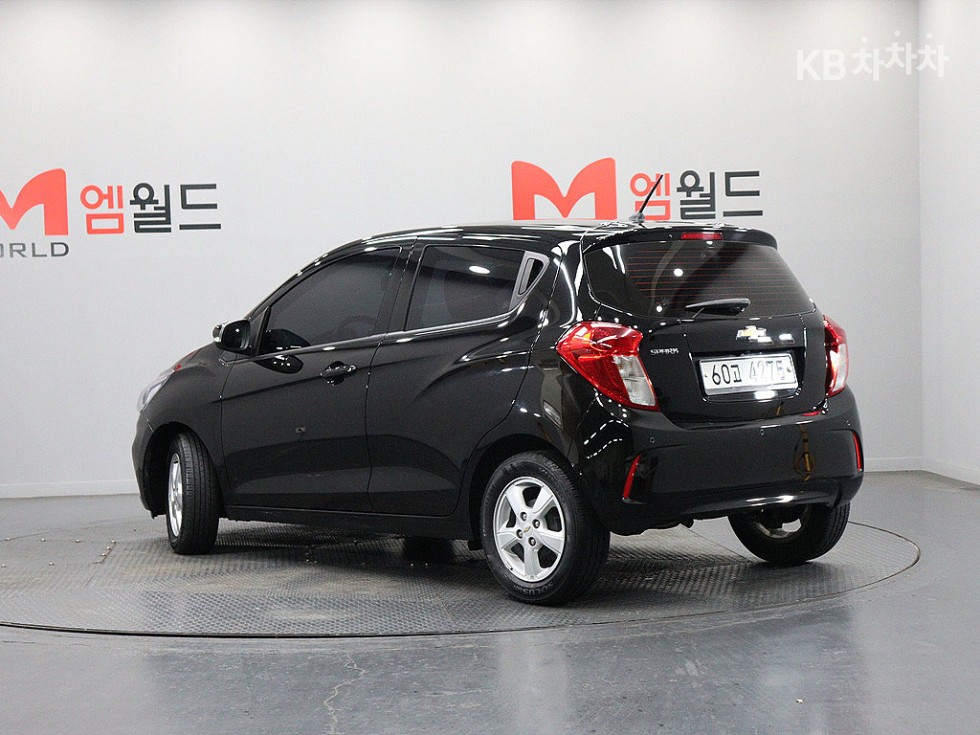GM Korea Chevrolet Spark BASE MODEL — фото 4