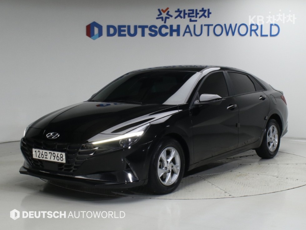 Hyundai Avante — фото 4