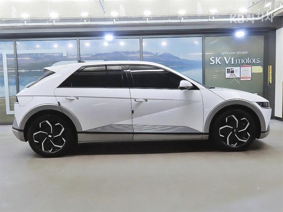 Hyundai IONIQ 5 PRESTIGE — фото 3