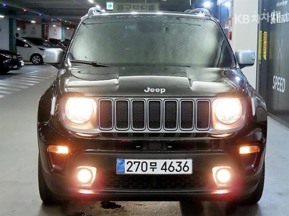 Jeep Renegade — фото 2