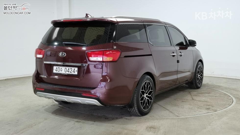 2016 - kia carnival