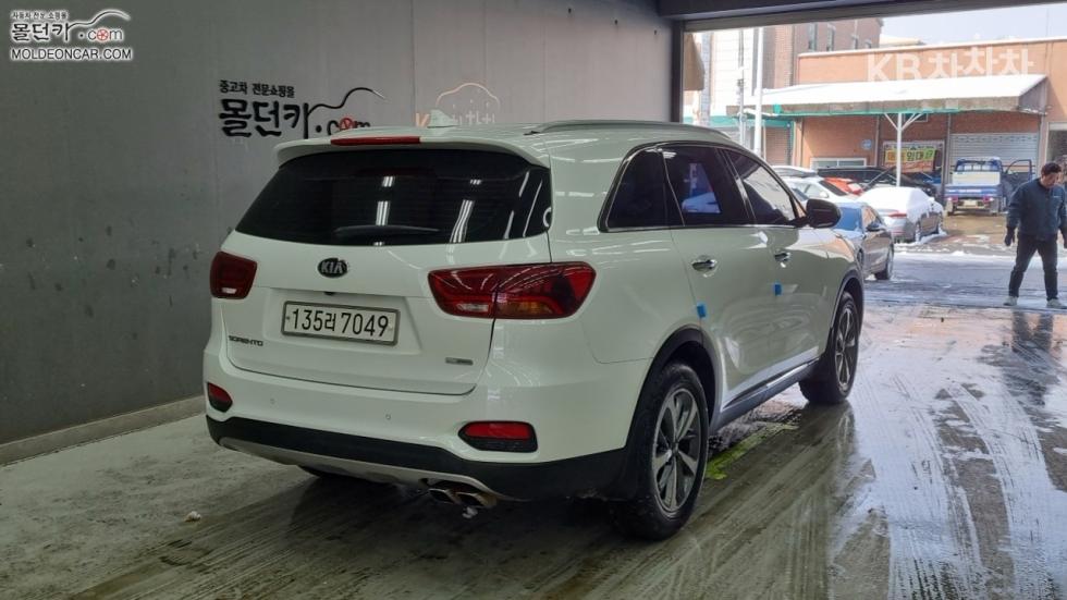 2018 - kia sorento