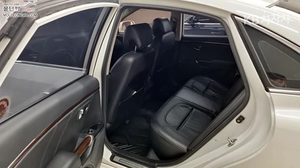 Hyundai Grandeur — miniaturë 10
