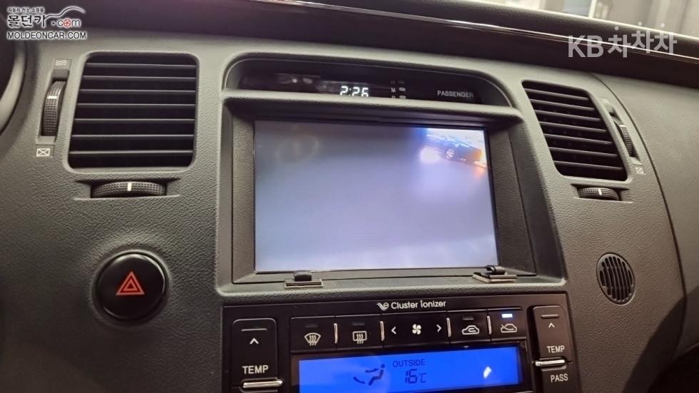 Hyundai Grandeur — miniaturë 13